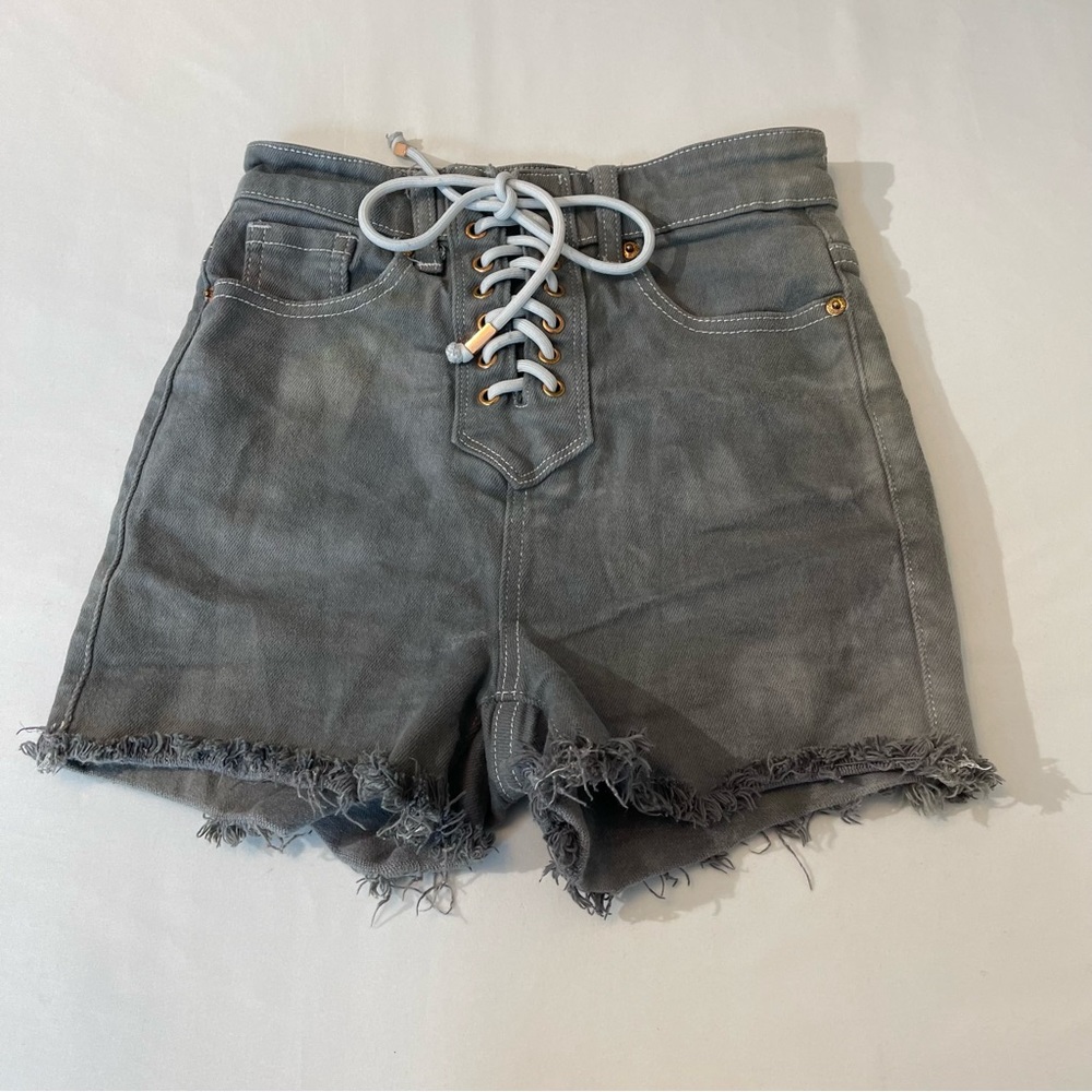 AKIRA KIMMIE WOMENS SHORTS, SIZE SMALL , GOOD CONDITION, PREOWNED